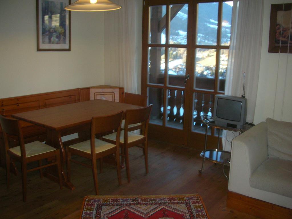 Appartement Colussi Bad Kleinkirchheim Pokoj fotografie